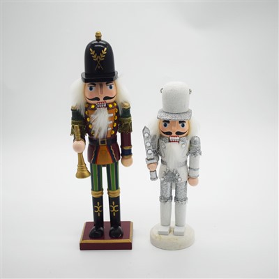 Small Size Wooden Nutcrackers Decor